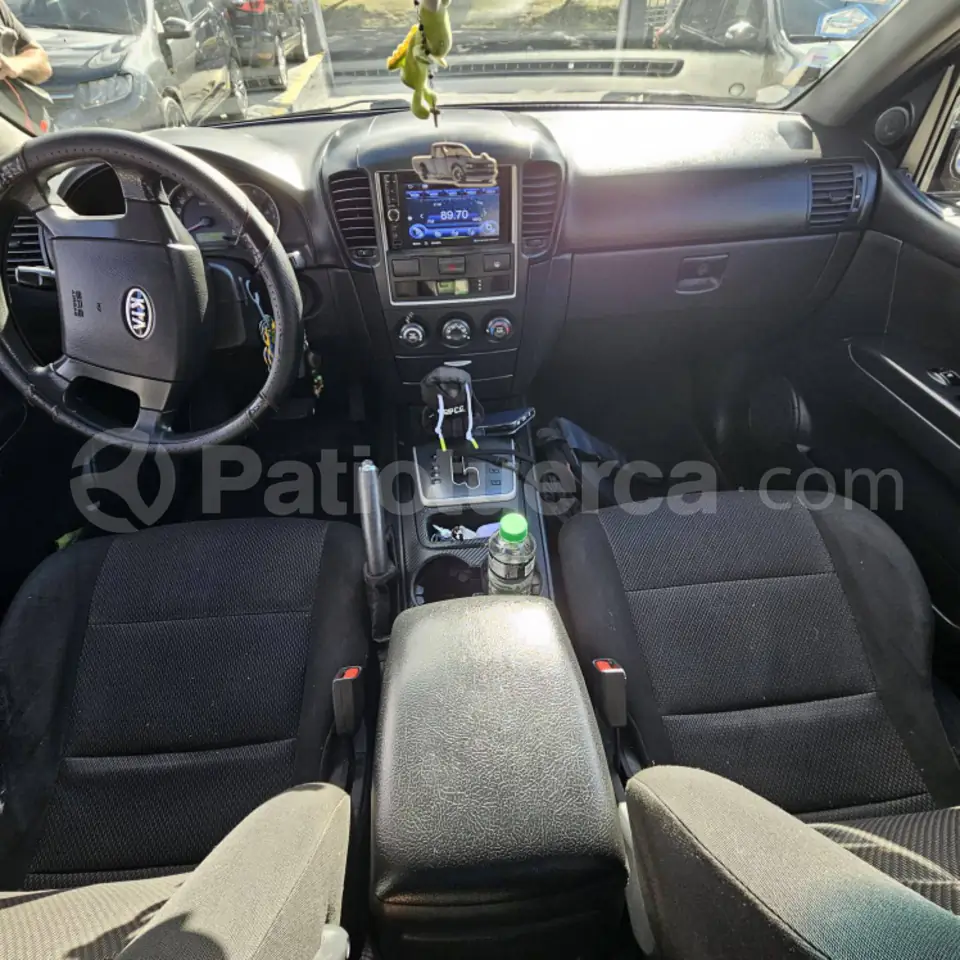 Foto 3 de Kia SORENTO LX