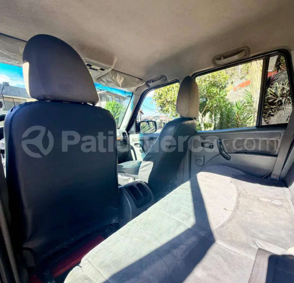 Foto 7 de Mahindra Pick UP CD
