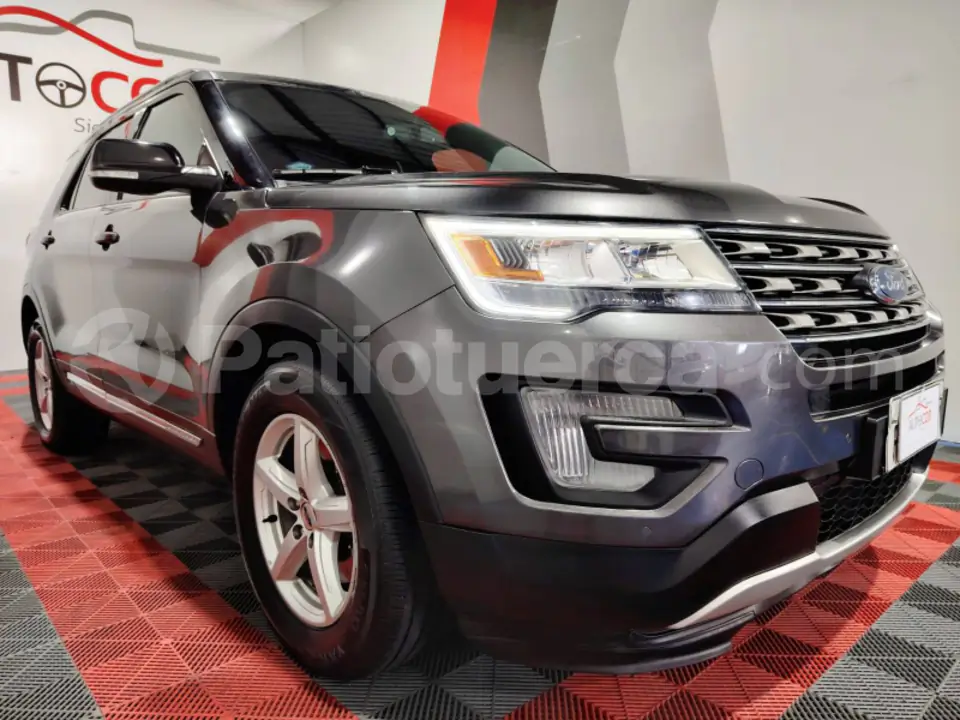 Foto 6 de Ford Explorer XLT