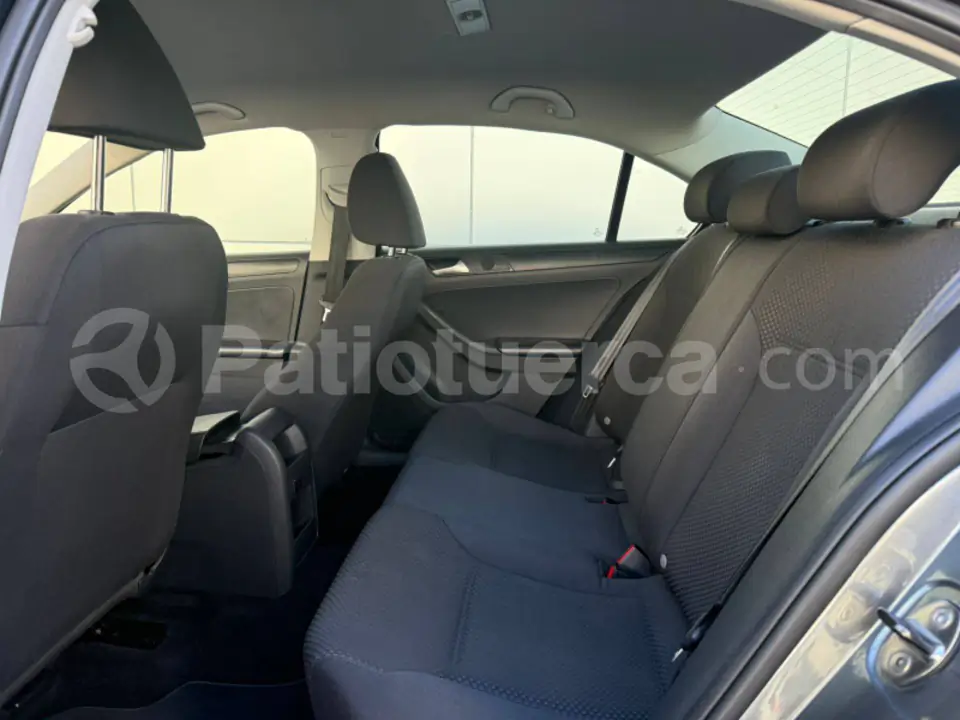 Foto 7 de Volkswagen Jetta