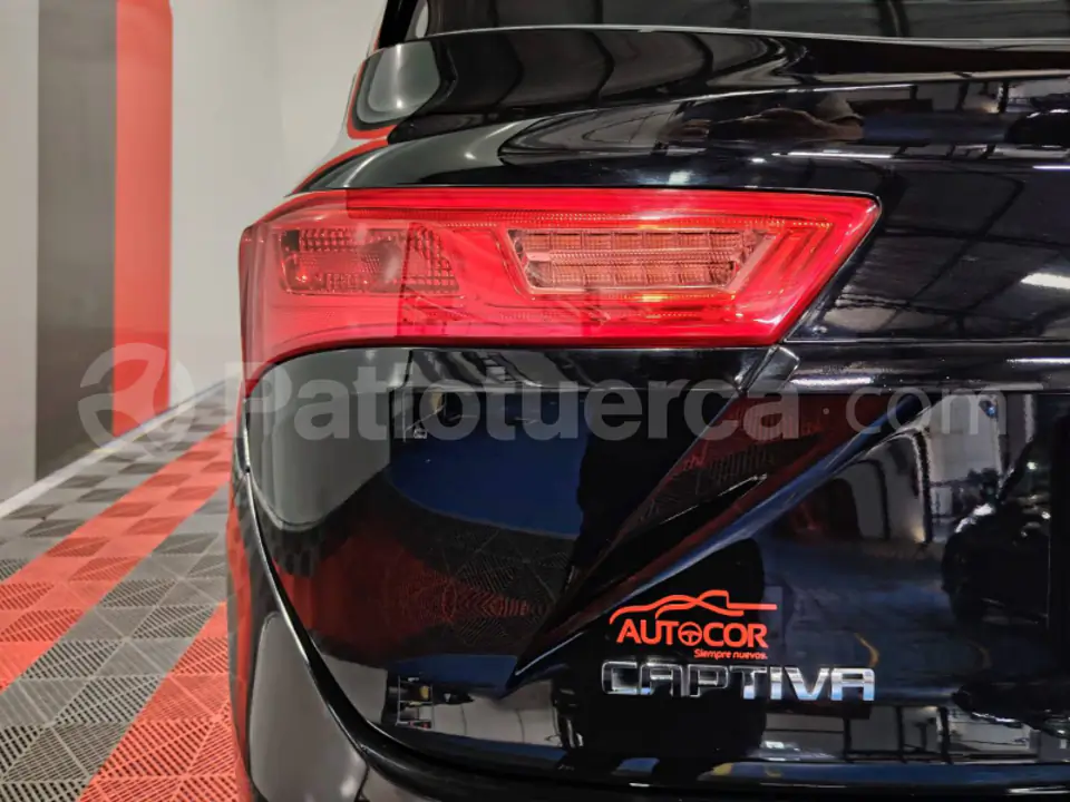 Foto 5 de Chevrolet Captiva LTZ