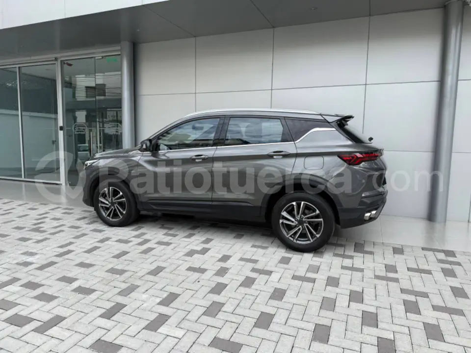 Foto 2 de Geely Coolray
