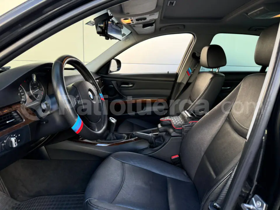 Foto 3 de BMW 320i