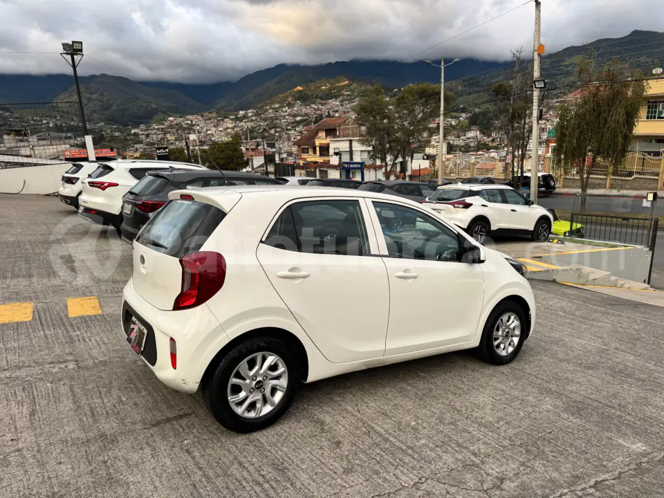 Foto 5 de Kia PICANTO EX 1.2