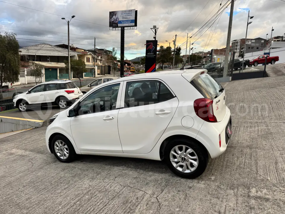 Foto 6 de Kia PICANTO EX 1.2