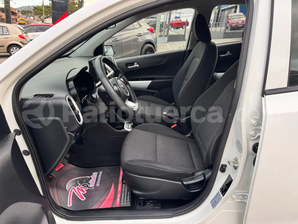Foto 8 de Kia PICANTO EX 1.2