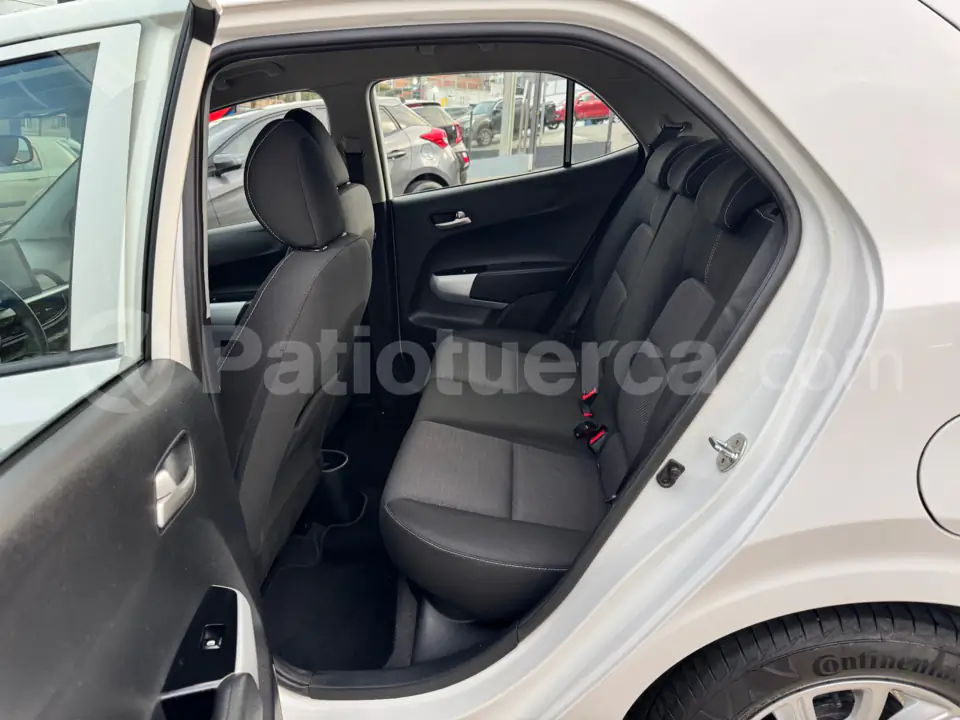 Foto 10 de Kia PICANTO EX 1.2