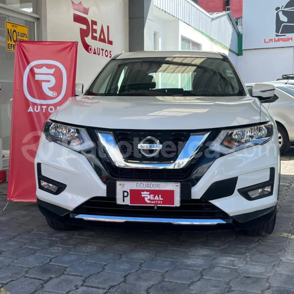 Foto 2 de Nissan X-Trail Sense 2 Row