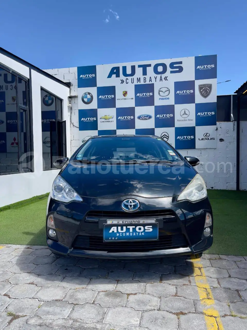Foto 1 de Toyota Prius C Sport