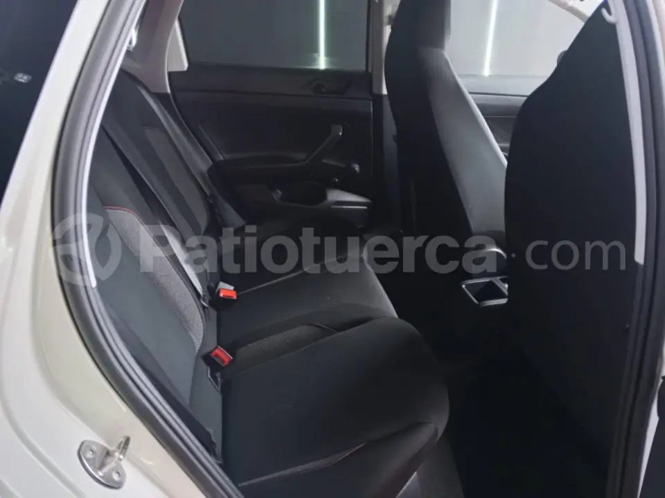 Foto 9 de Volkswagen Polo