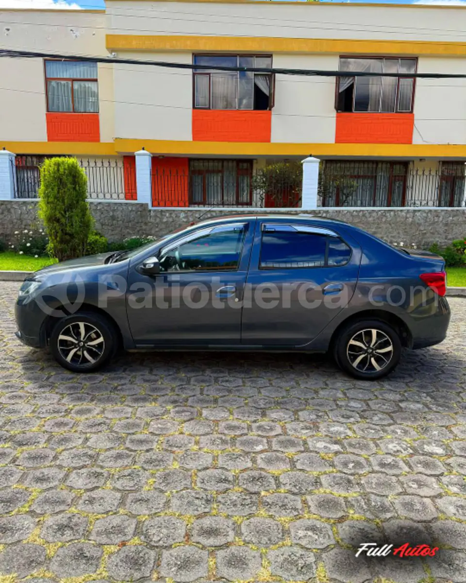 Foto 5 de Renault Logan Dynamique