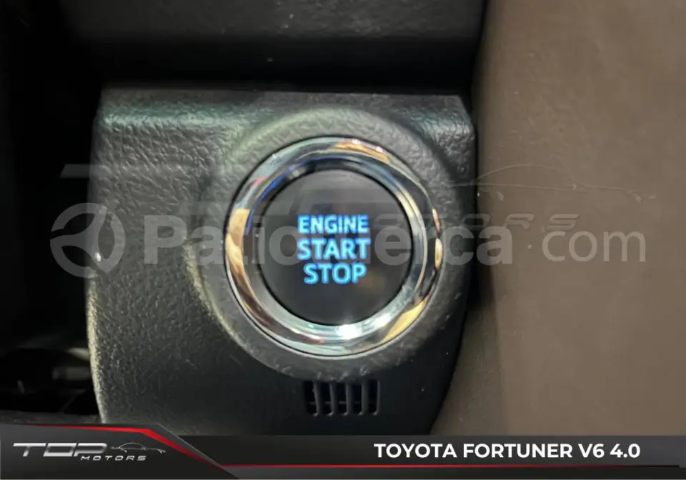 Foto 27 de Toyota Fortuner 4.0