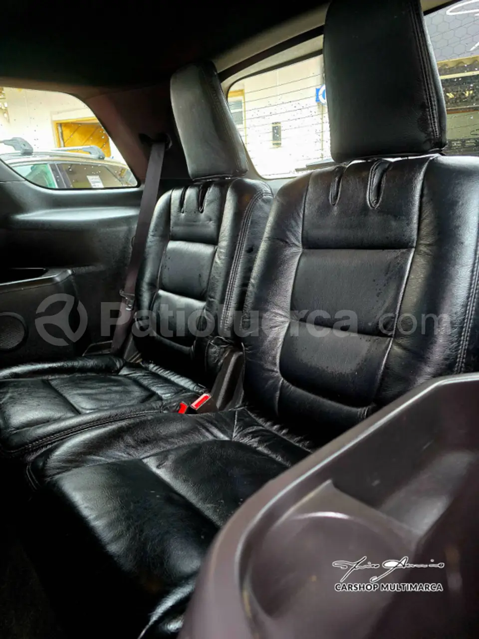 Foto 8 de Ford Explorer XLT