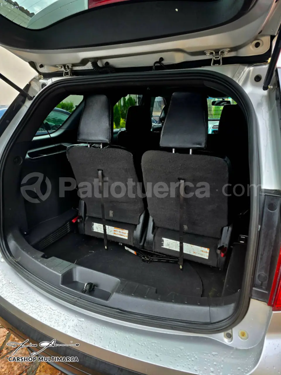 Foto 9 de Ford Explorer XLT