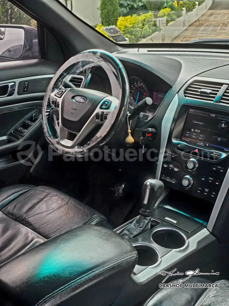 Foto 10 de Ford Explorer XLT