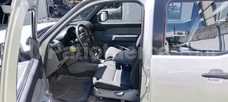 Foto 9 de Mazda BT-50 CD 4x2