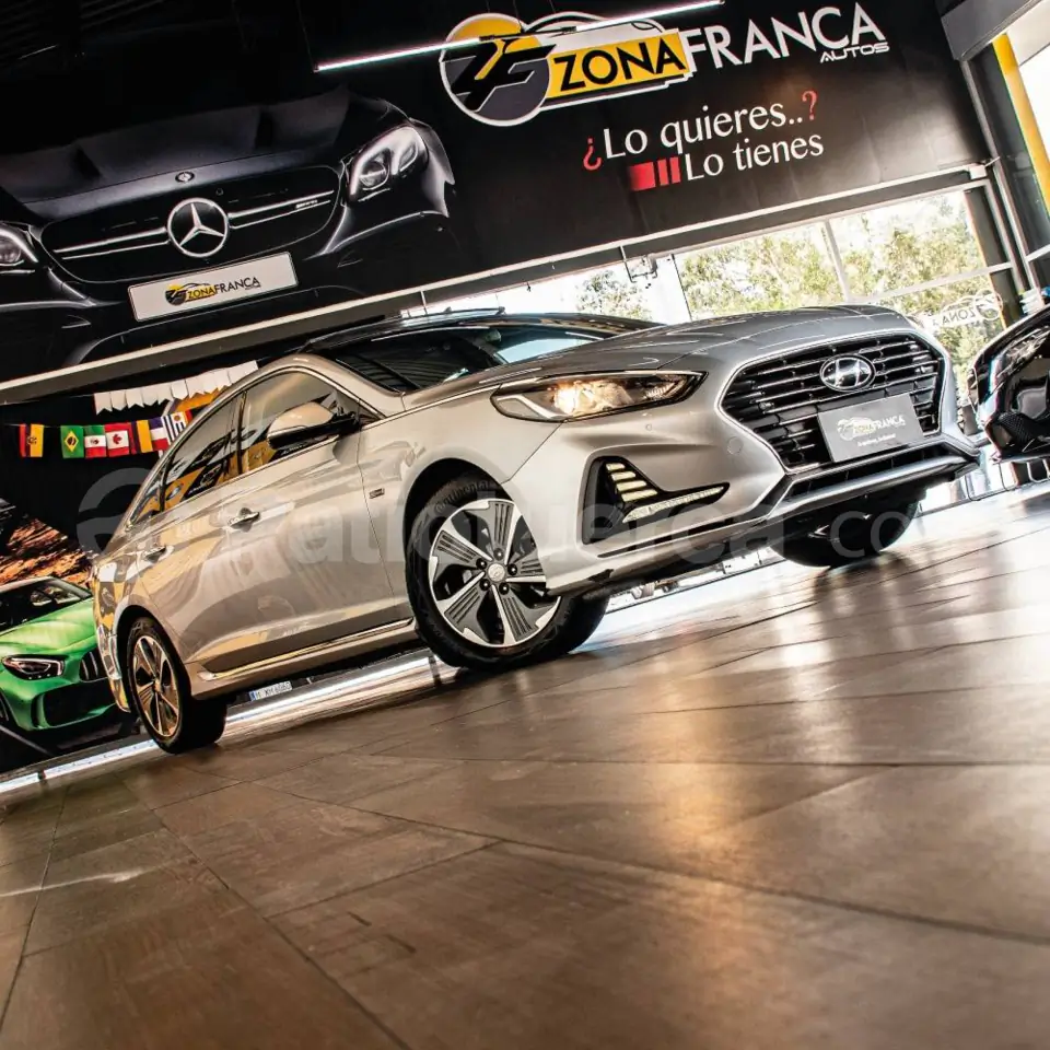 Foto 5 de Hyundai Sonata Hybrid