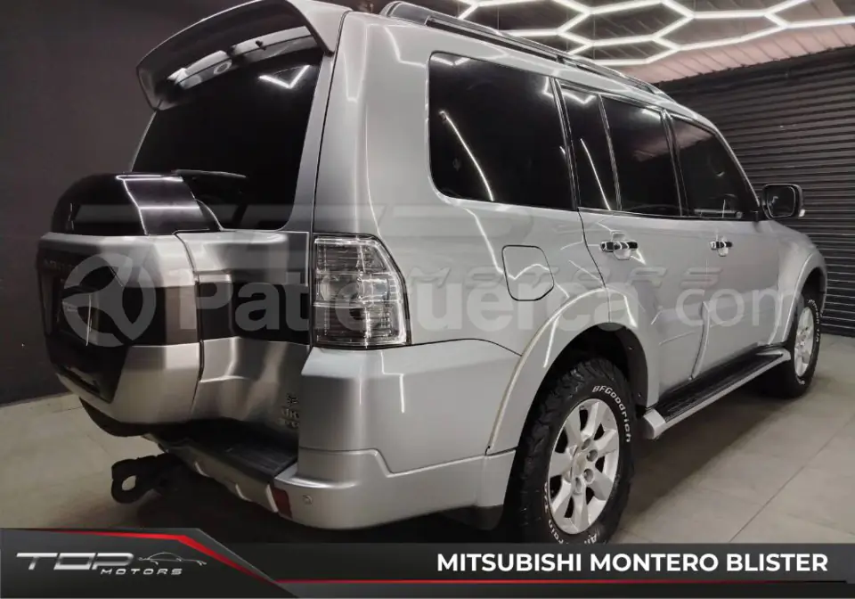 Foto 6 de Mitsubishi Montero Blister