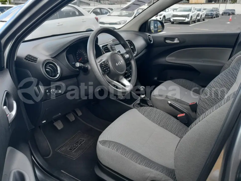 Foto 8 de Kia Soluto LX