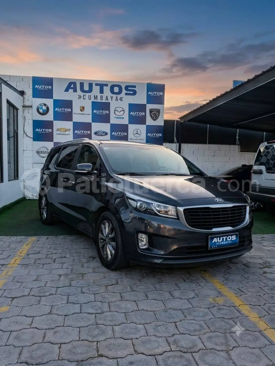 Foto 3 de Kia Carnival