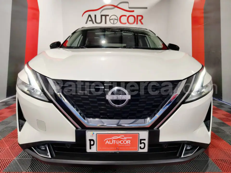 Foto 2 de Nissan Kicks