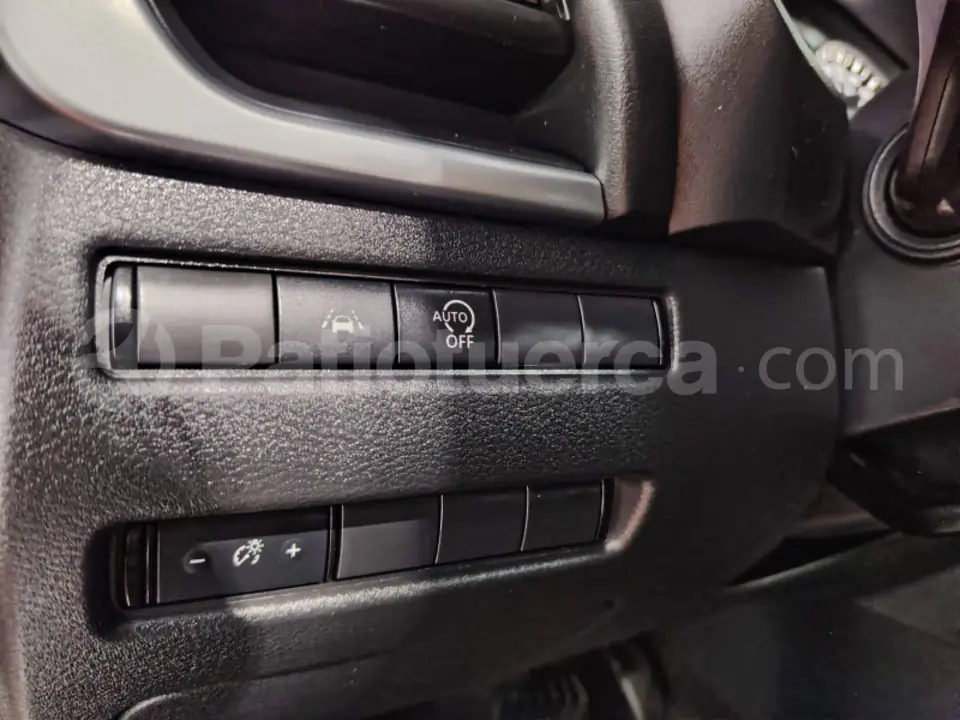Foto 8 de Nissan Kicks