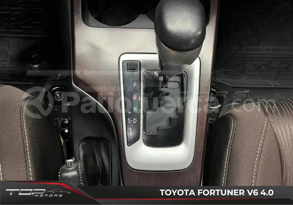 Foto 19 de Toyota Fortuner 4.0