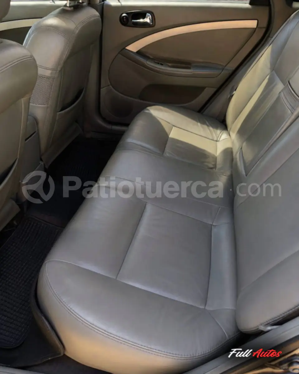 Foto 9 de Chevrolet Optra Advance