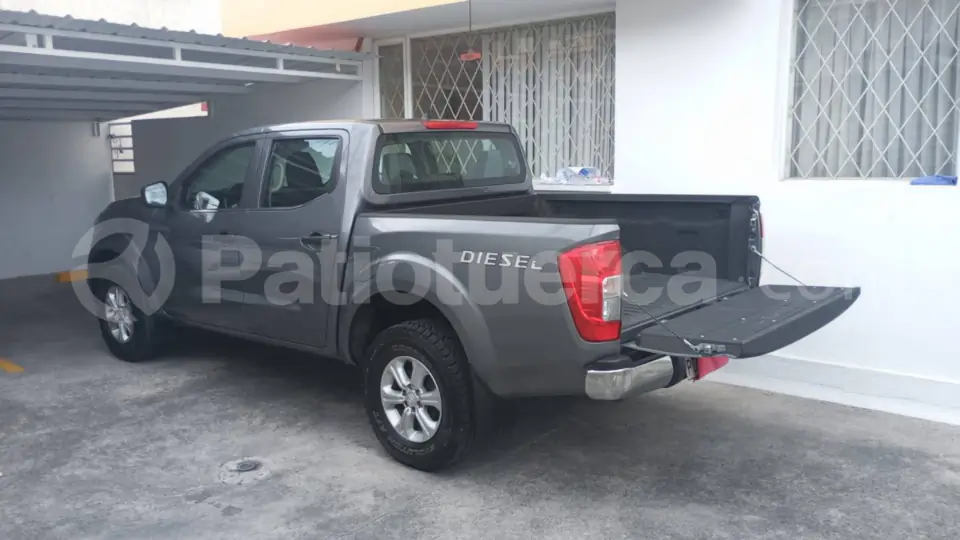 Foto 9 de Nissan Frontier SE