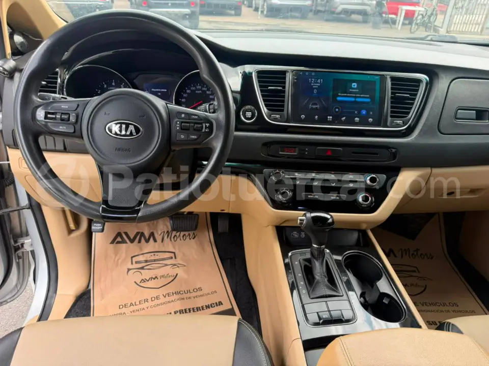 Foto 7 de Kia Carnival