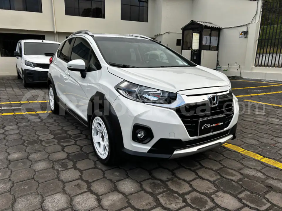 Foto 1 de Honda WR V