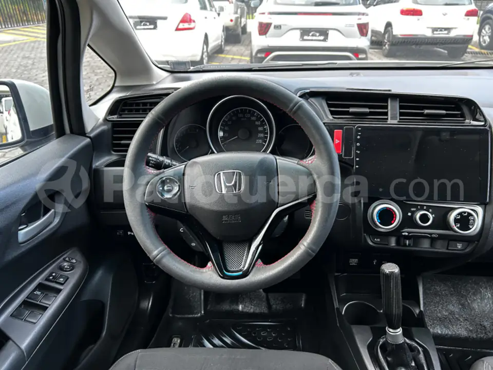 Foto 14 de Honda WR V