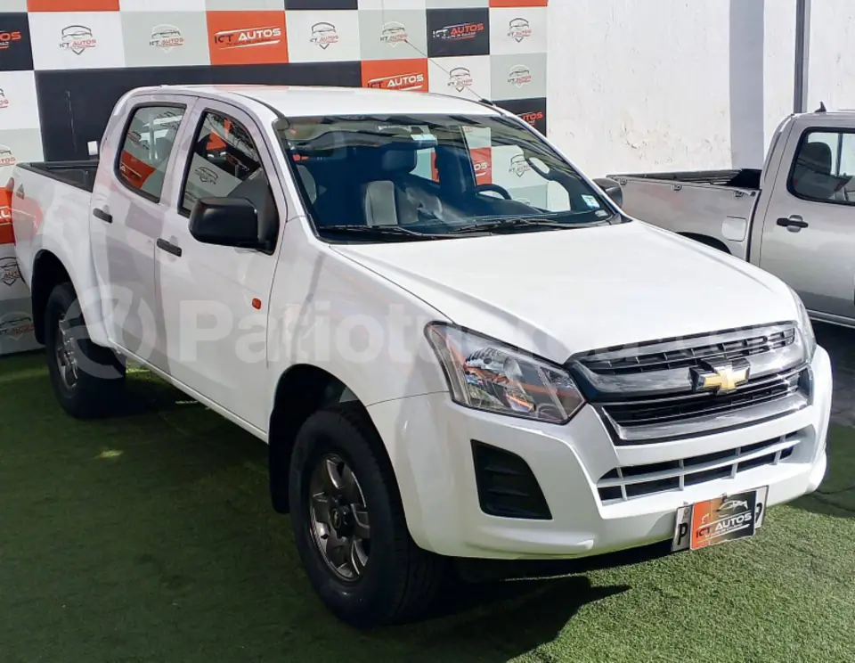 Foto 3 de Chevrolet D-MAX CRDI 2.5 CD 4X2 TM DIESEL