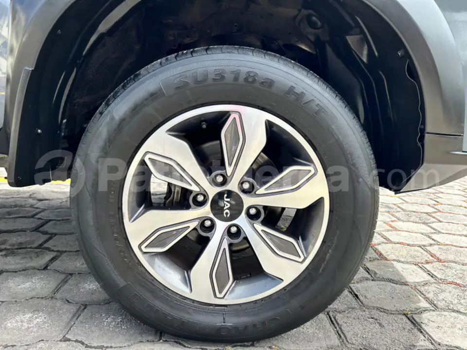 Foto 14 de JAC T8