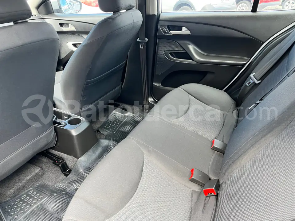Foto 7 de Chevrolet SAIL LS