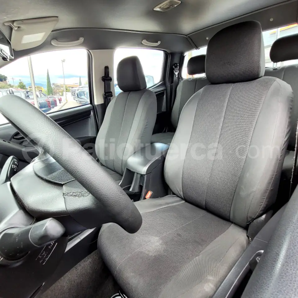 Foto 10 de Chevrolet DMAX CRDI 3.0 4X2 TM DIESEL