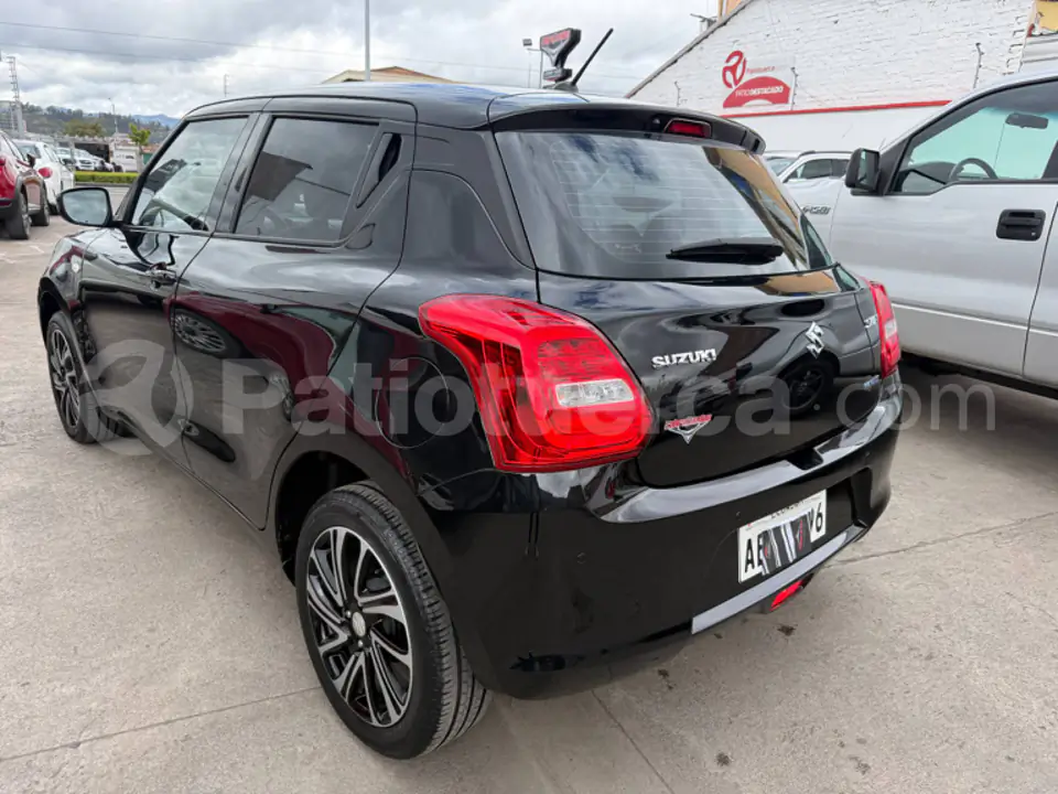 Foto 4 de Suzuki Swift