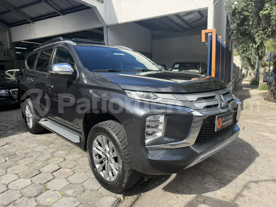 Foto 3 de Mitsubishi Montero Sport