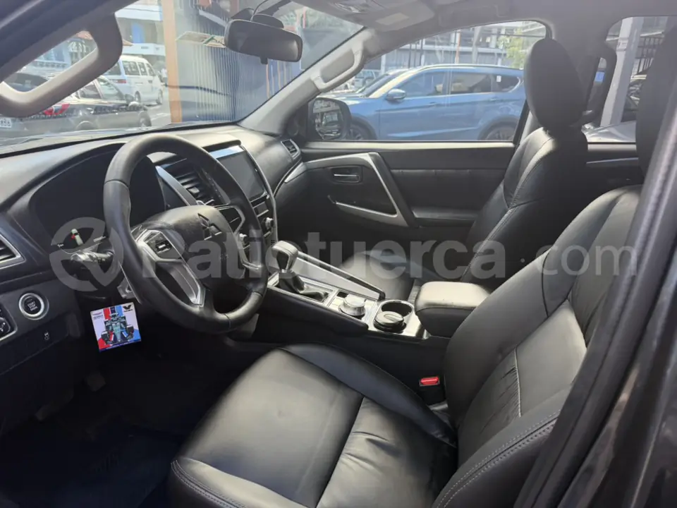 Foto 13 de Mitsubishi Montero Sport