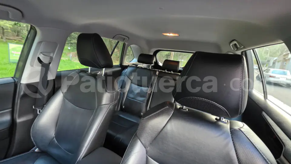 Foto 30 de Toyota RAV 4