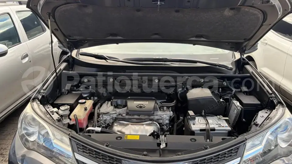 Foto 7 de Toyota RAV 4