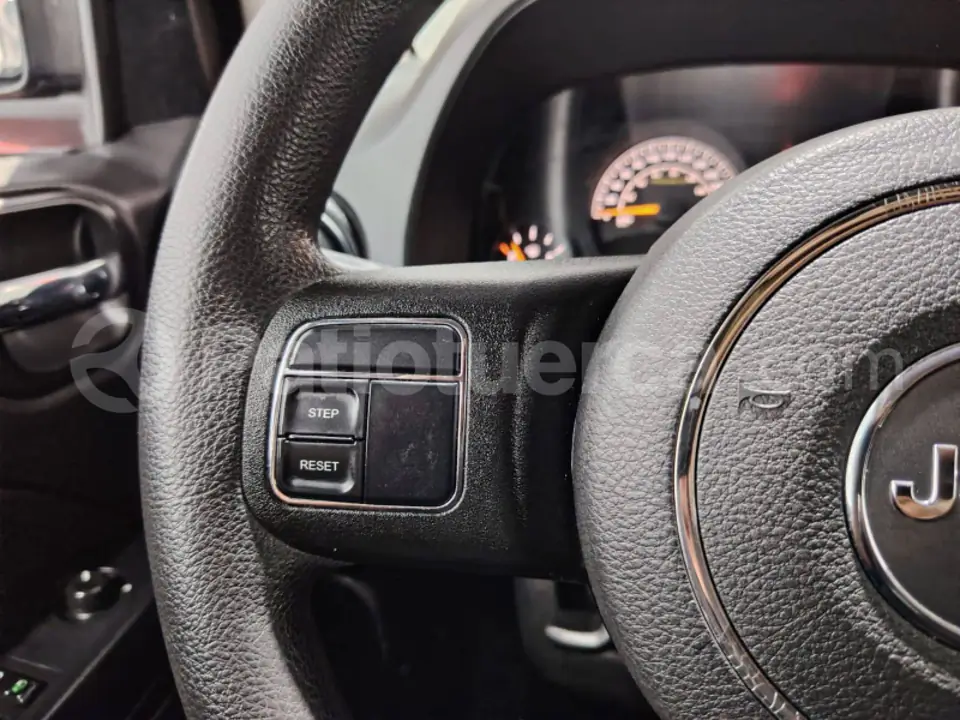 Foto 13 de Jeep Compass Sport