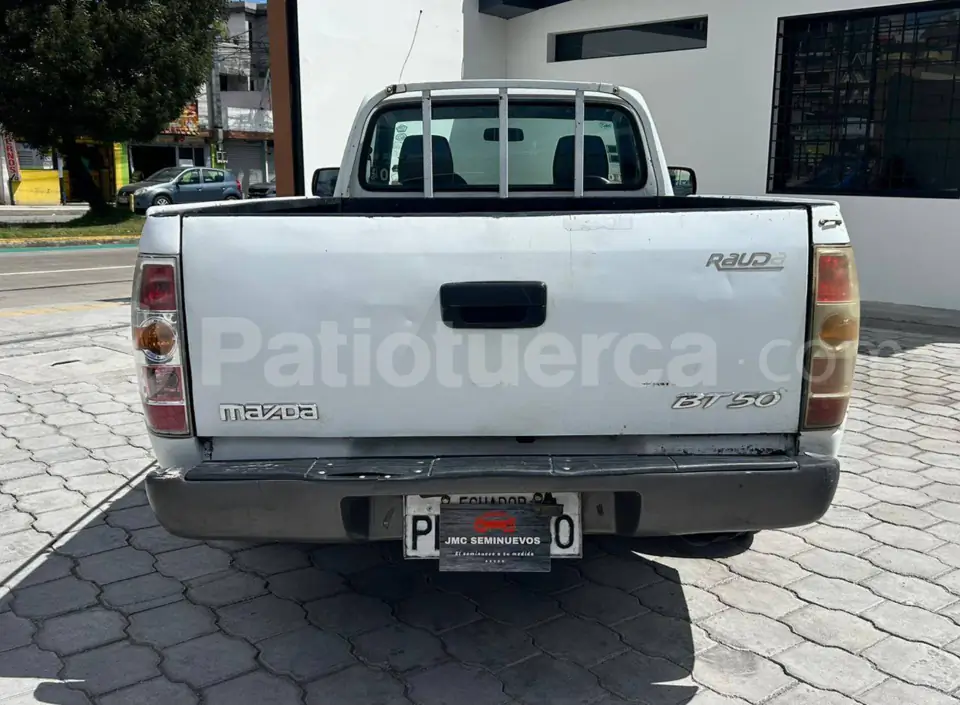 Foto 12 de Mazda BT-50 CS 4X2 RAUDA