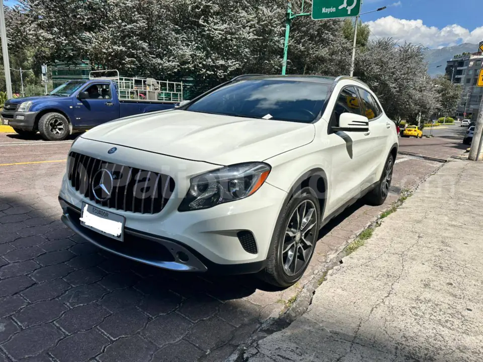 Foto 3 de Mercedes Benz GLA 250