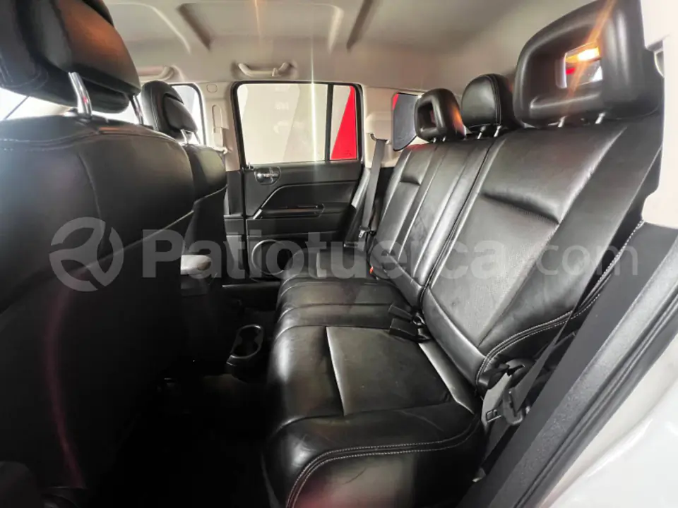 Foto 9 de Jeep Compass Sport