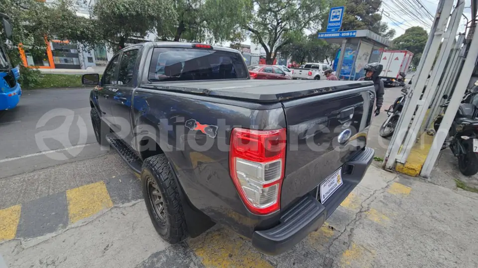 Foto 5 de Ford RANGER XL