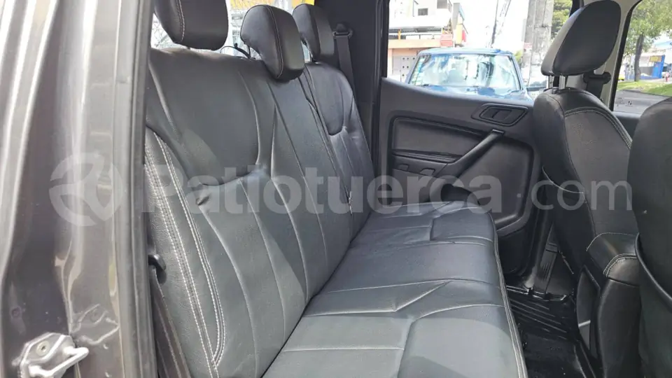Foto 18 de Ford RANGER XL