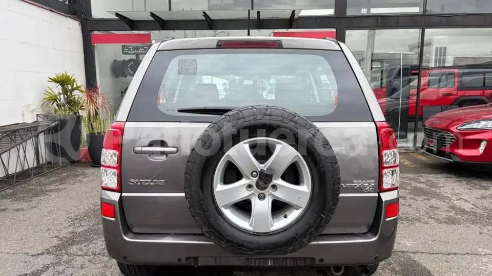 Foto 8 de Suzuki Grand Vitara SZ