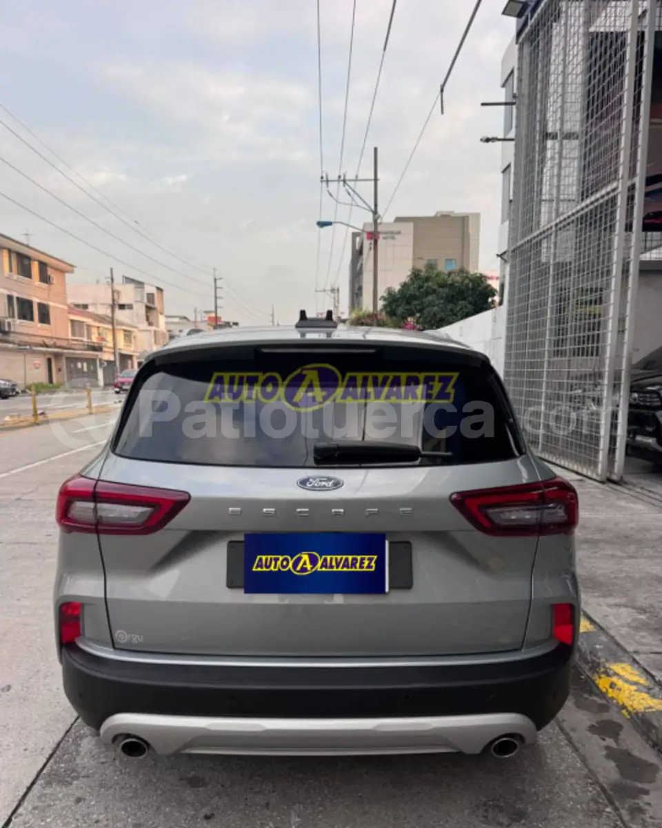 Foto 3 de Ford Escape Titanium