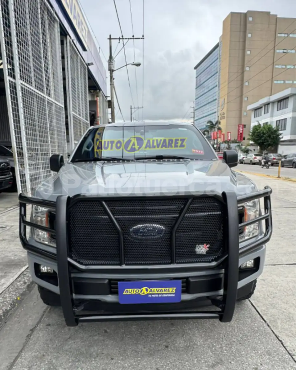 Foto 3 de Ford F150 XLT CD